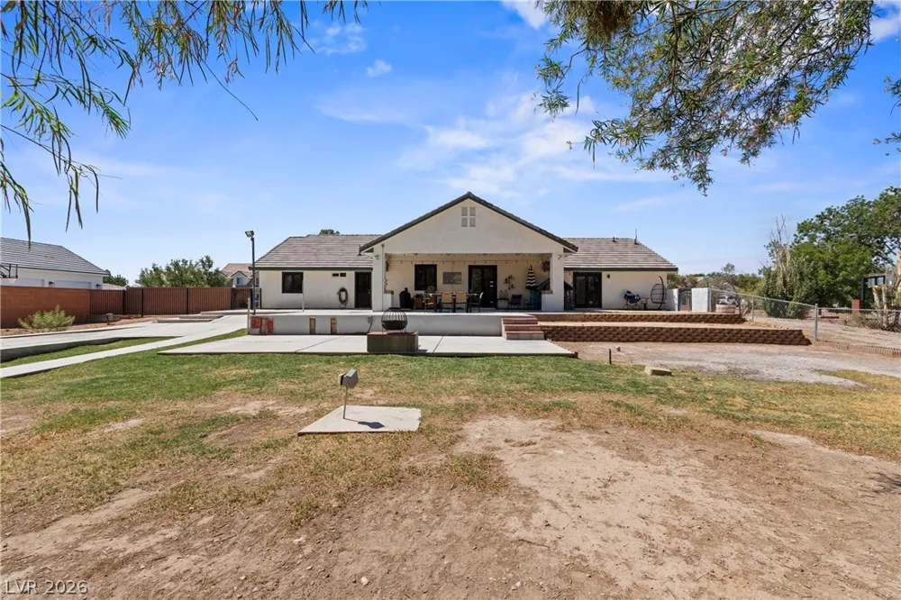 2024 Lou Adams Avenue Logandale, NV 89021