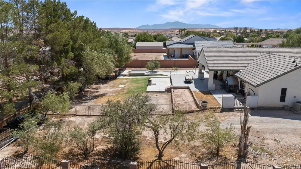 2024 Lou Adams Avenue Logandale, NV 89021
