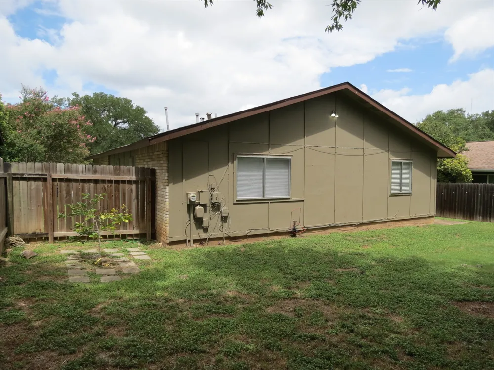 6803 Rearden Road Austin, TX 78745