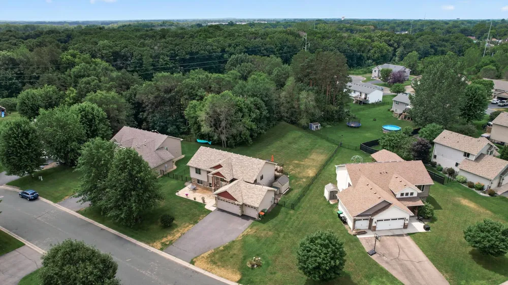 878 Kelly Street Lino Lakes, MN 55014