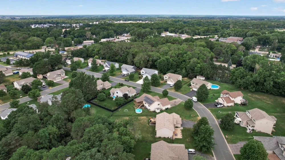 878 Kelly Street Lino Lakes, MN 55014