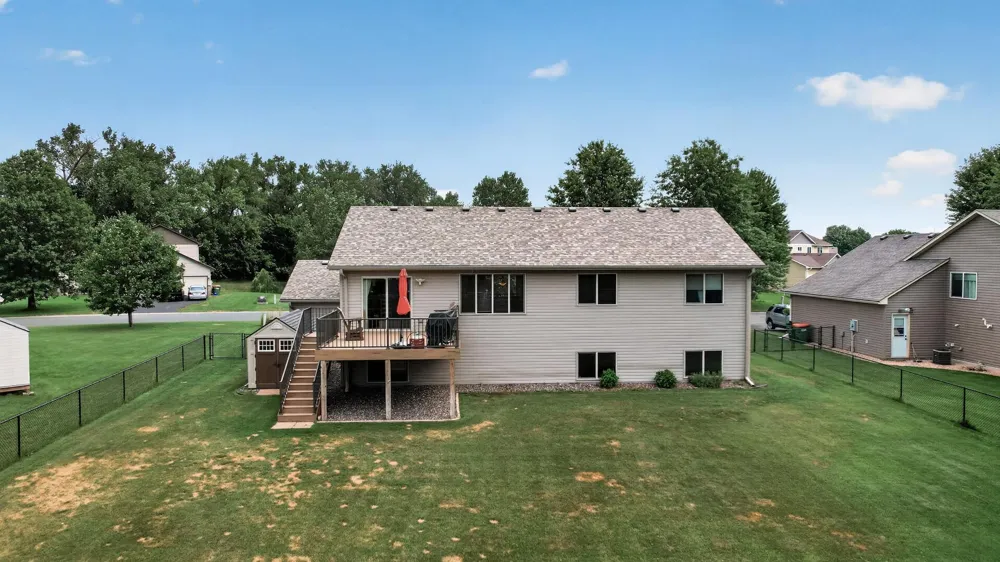 878 Kelly Street Lino Lakes, MN 55014