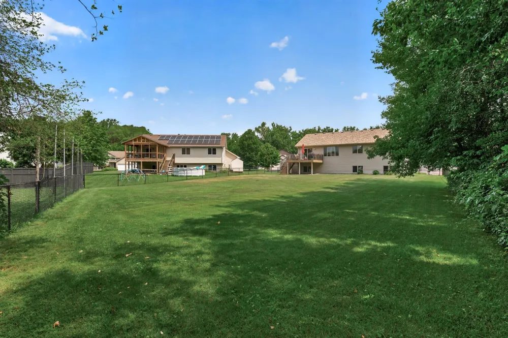 878 Kelly Street Lino Lakes, MN 55014