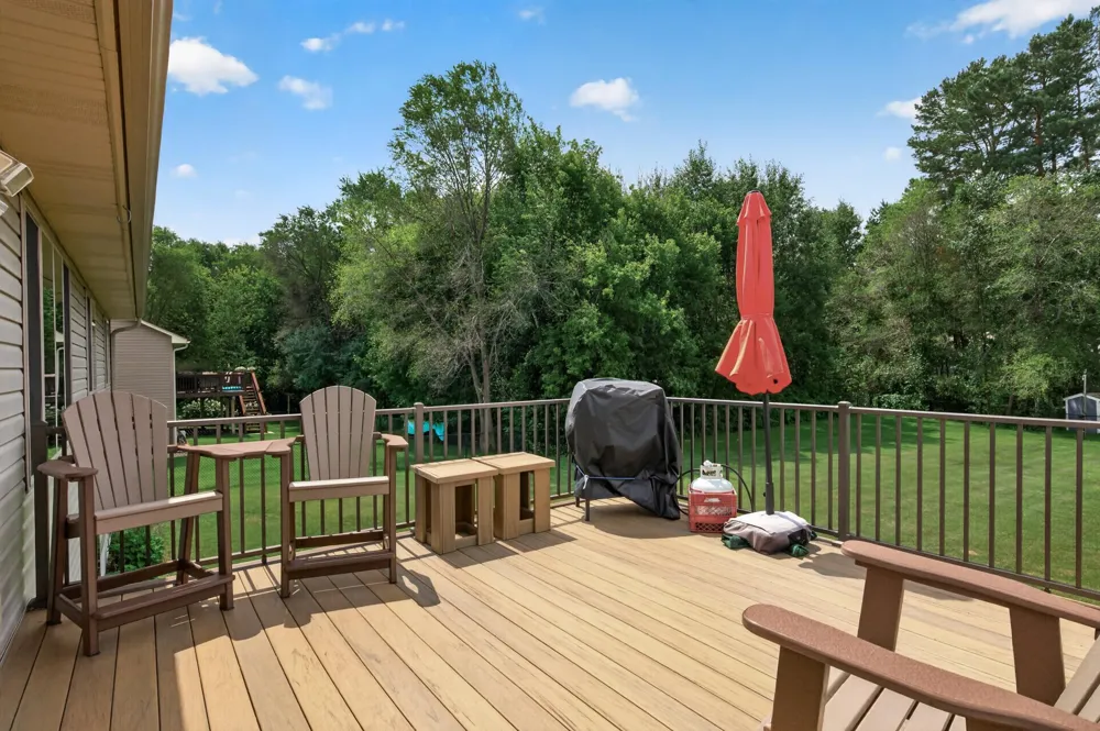 878 Kelly Street Lino Lakes, MN 55014