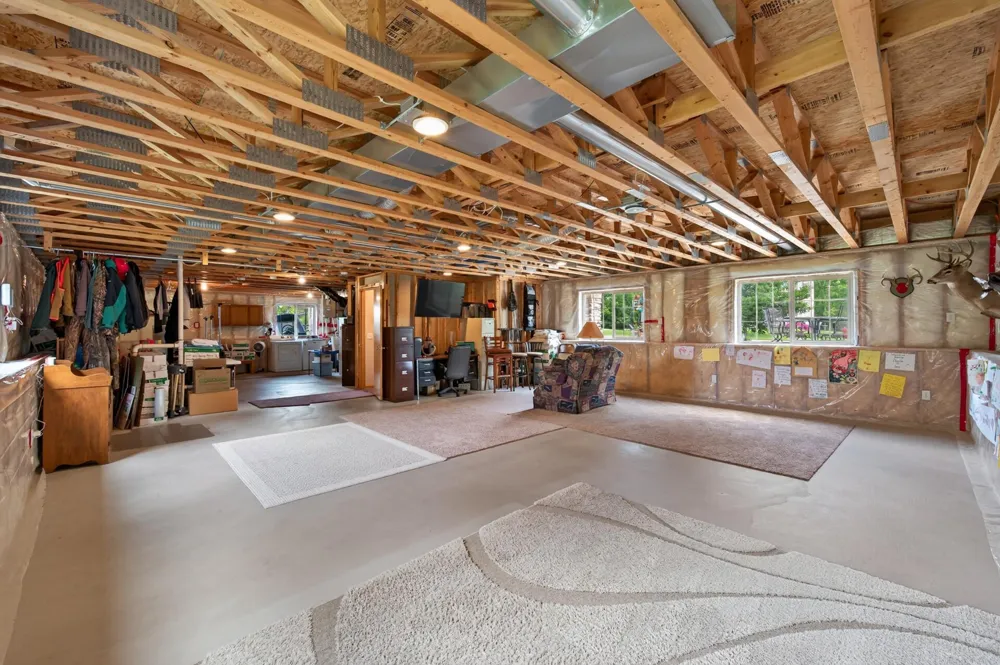 878 Kelly Street Lino Lakes, MN 55014