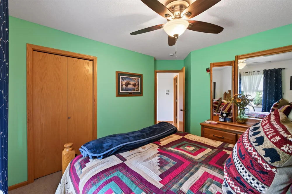 878 Kelly Street Lino Lakes, MN 55014
