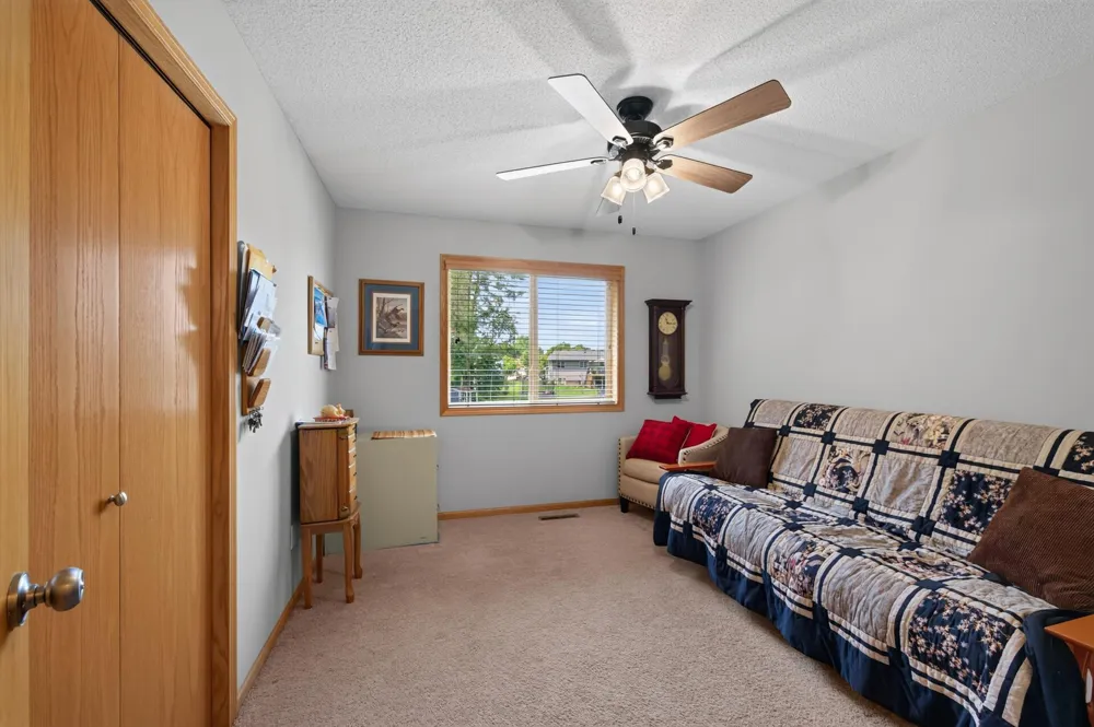 878 Kelly Street Lino Lakes, MN 55014
