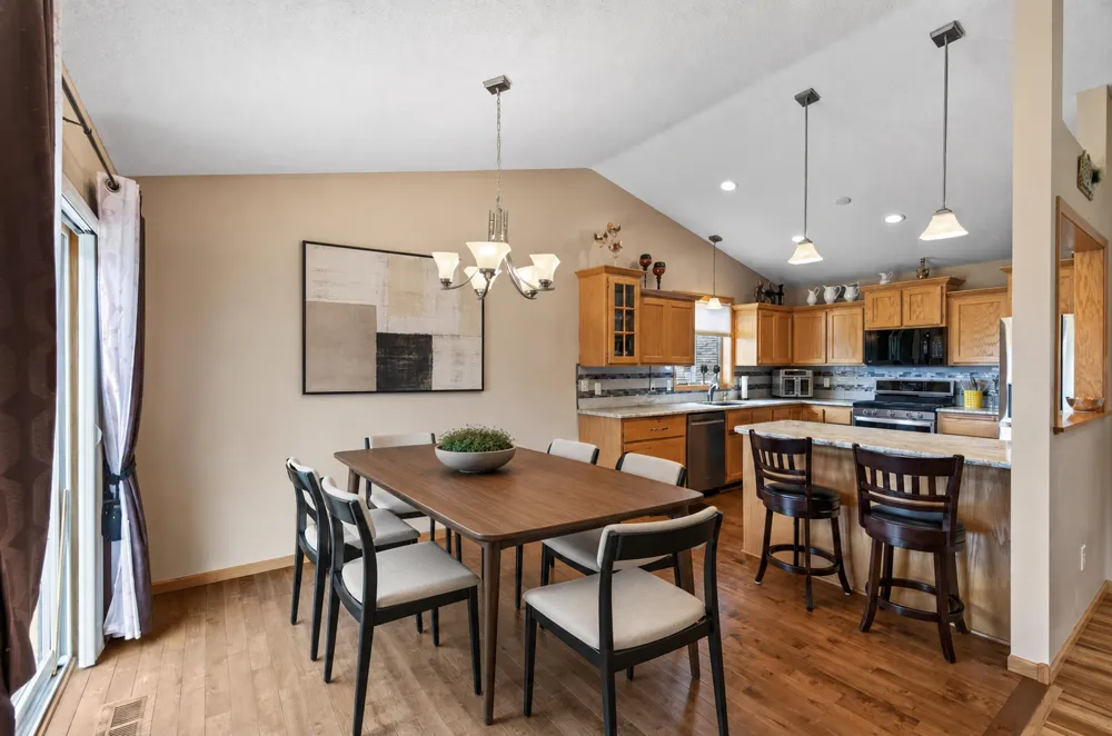 878 Kelly Street Lino Lakes, MN 55014