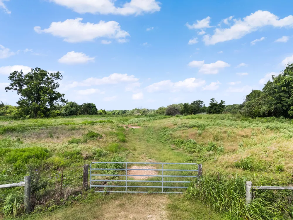 Thielemann RD Road Industry, TX 78944