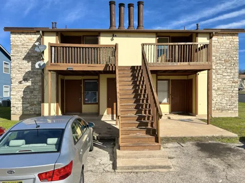 2300 Cedrick Cove #B