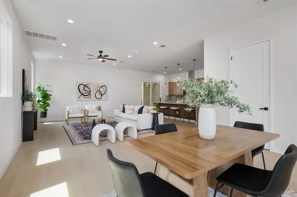 4324 Airport Boulevard #B Austin, TX 78722