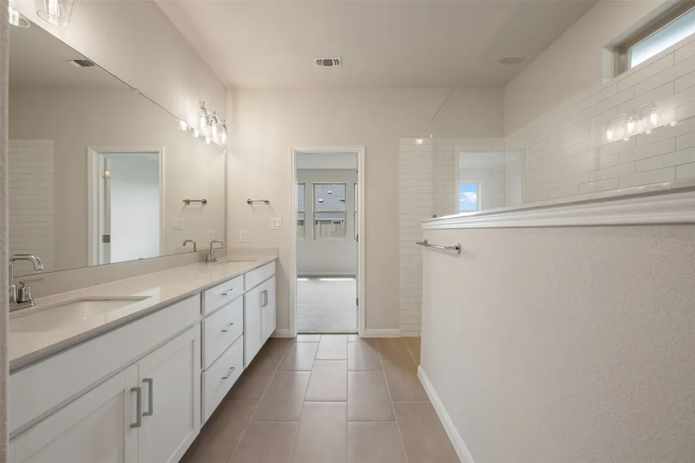 283 Crater Lake Drive Dripping Springs, TX 78620