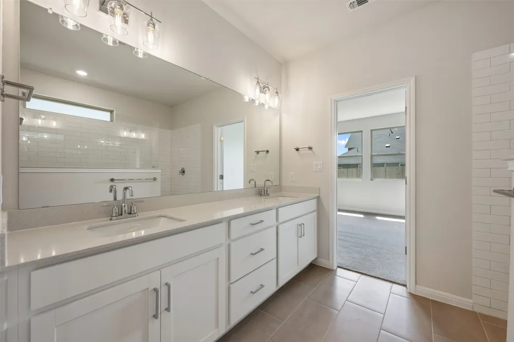 283 Crater Lake Drive Dripping Springs, TX 78620