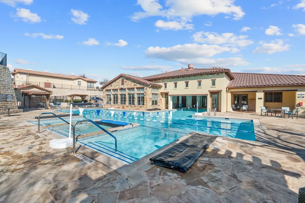 104 Bella Toscana Avenue #2302 Lakeway, TX 78734