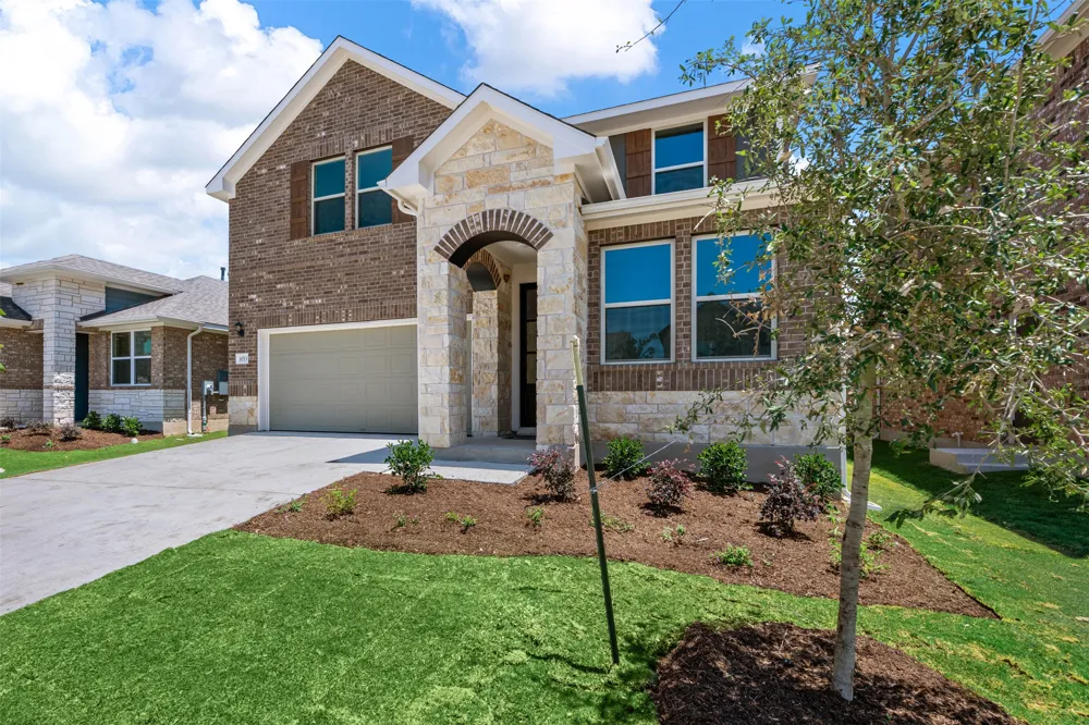 275 Crater Lake Drive Dripping Springs, TX 78620