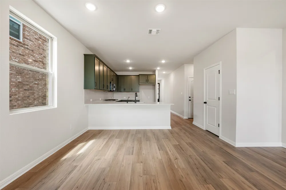275 Crater Lake Drive Dripping Springs, TX 78620