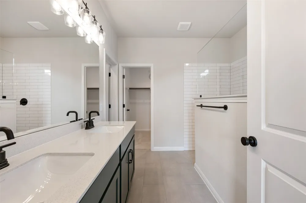 275 Crater Lake Drive Dripping Springs, TX 78620