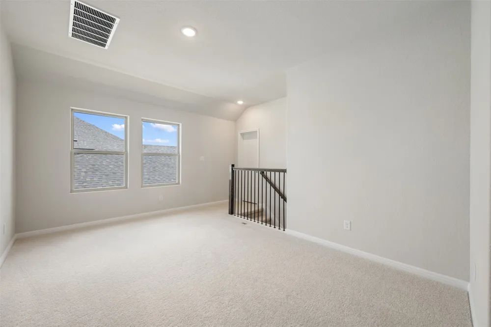 275 Crater Lake Drive Dripping Springs, TX 78620