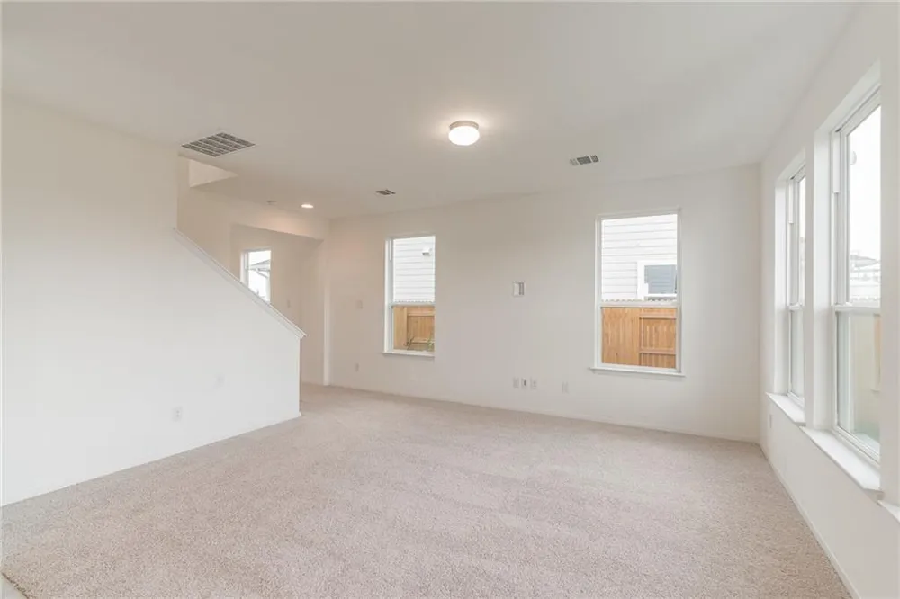 233 Trailside Lane Bastrop, TX 78602