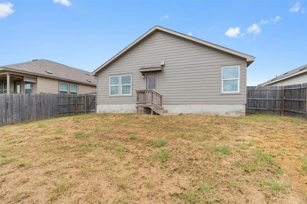 518 Blue Stem Road New Braunfels, TX 78130