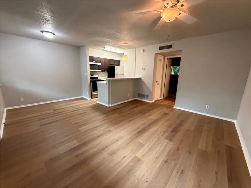 1202 Newning Avenue #106 Austin, TX 78704