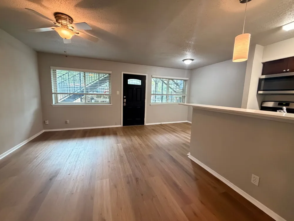1202 Newning Avenue #106 Austin, TX 78704