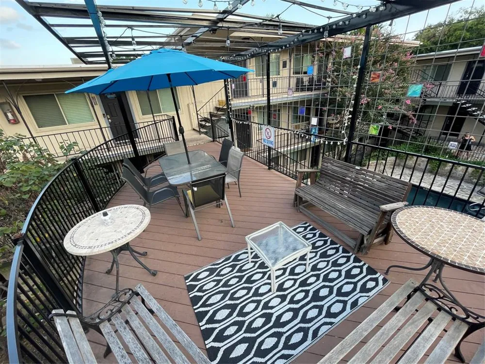 1202 Newning Avenue #106 Austin, TX 78704