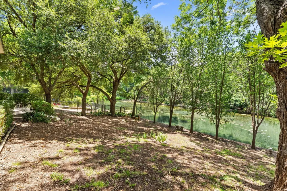 101 E Edgewater Terrace New Braunfels, TX 78130