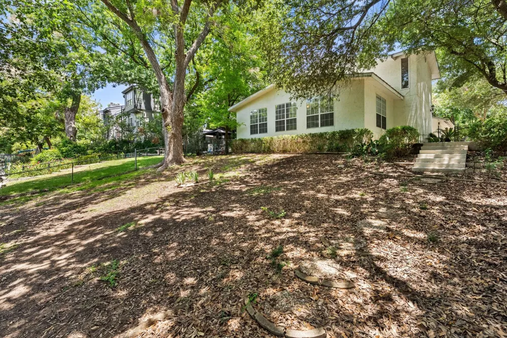 101 E Edgewater Terrace New Braunfels, TX 78130