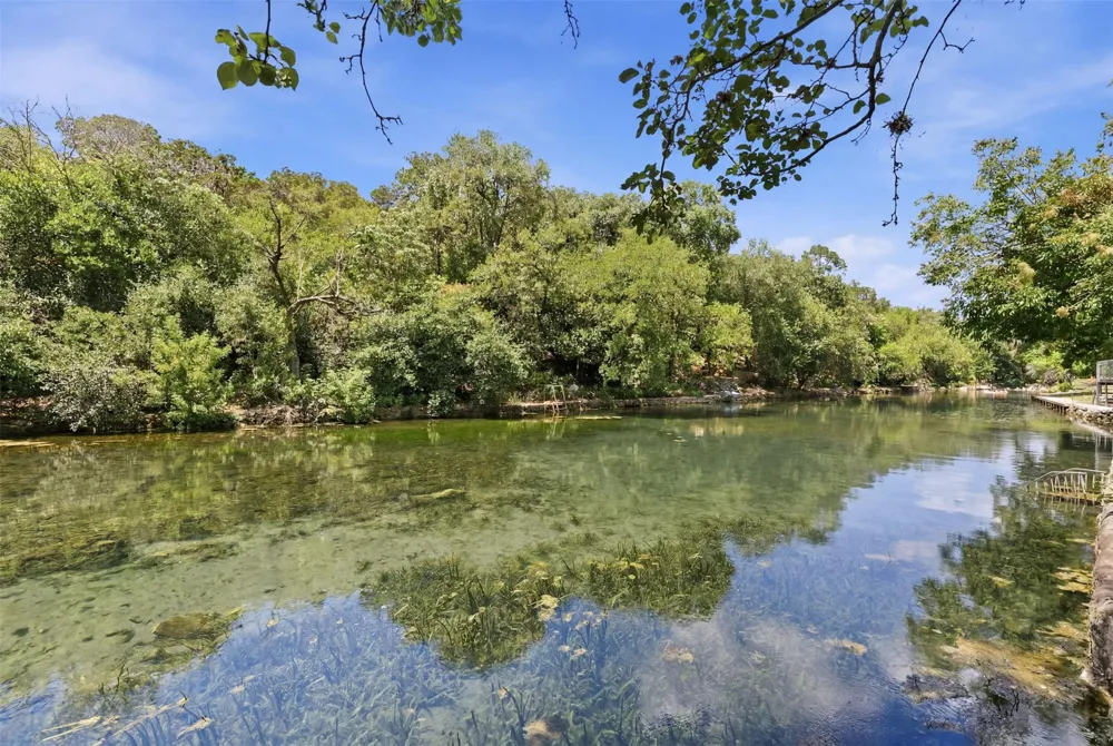 101 E Edgewater Terrace New Braunfels, TX 78130