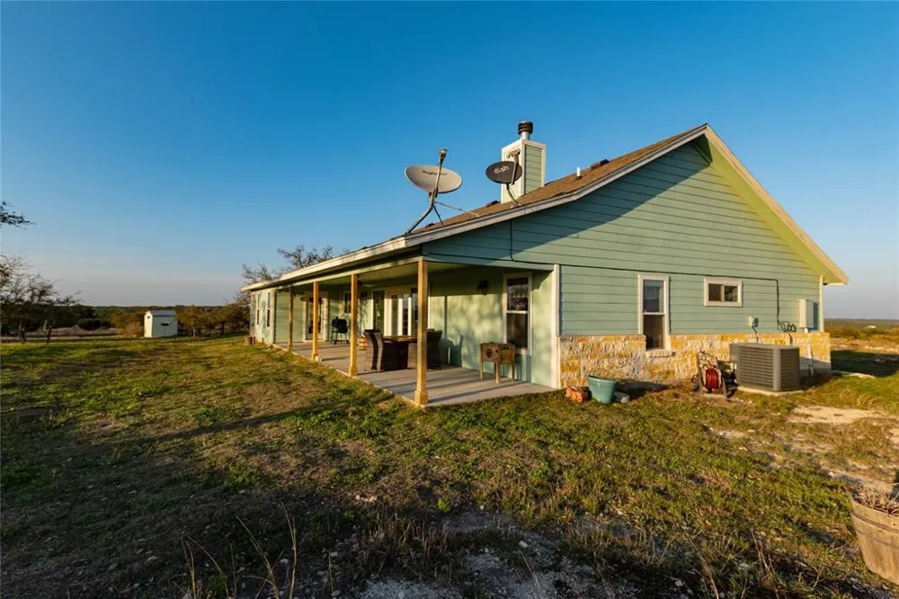 220 Three Creeks Drive Bertram, TX 78605