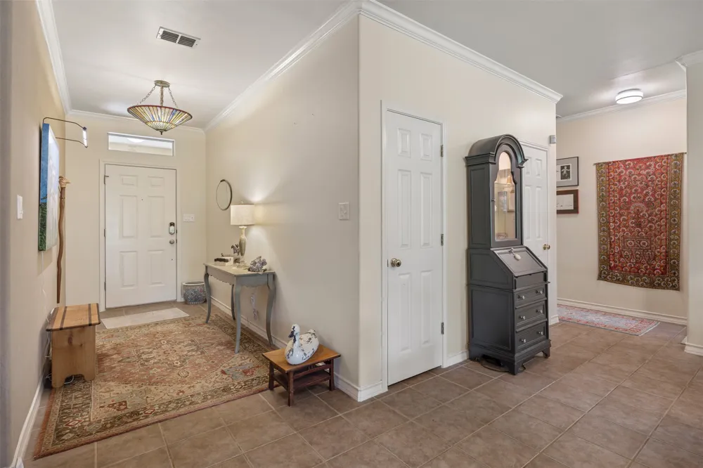35 Brookmeadow Drive Wimberley, TX 78676
