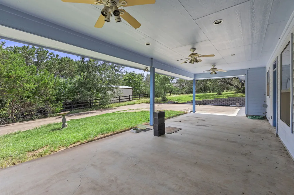 313 Lagoon Loop Horseshoe Bay, TX 78657