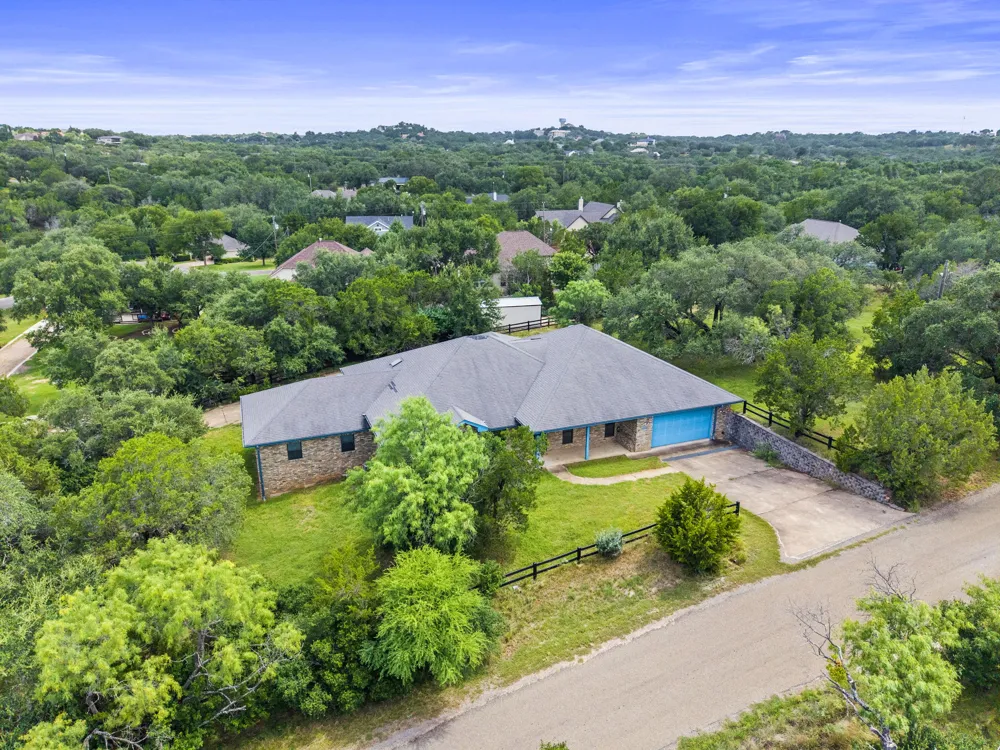 313 Lagoon Loop Horseshoe Bay, TX 78657