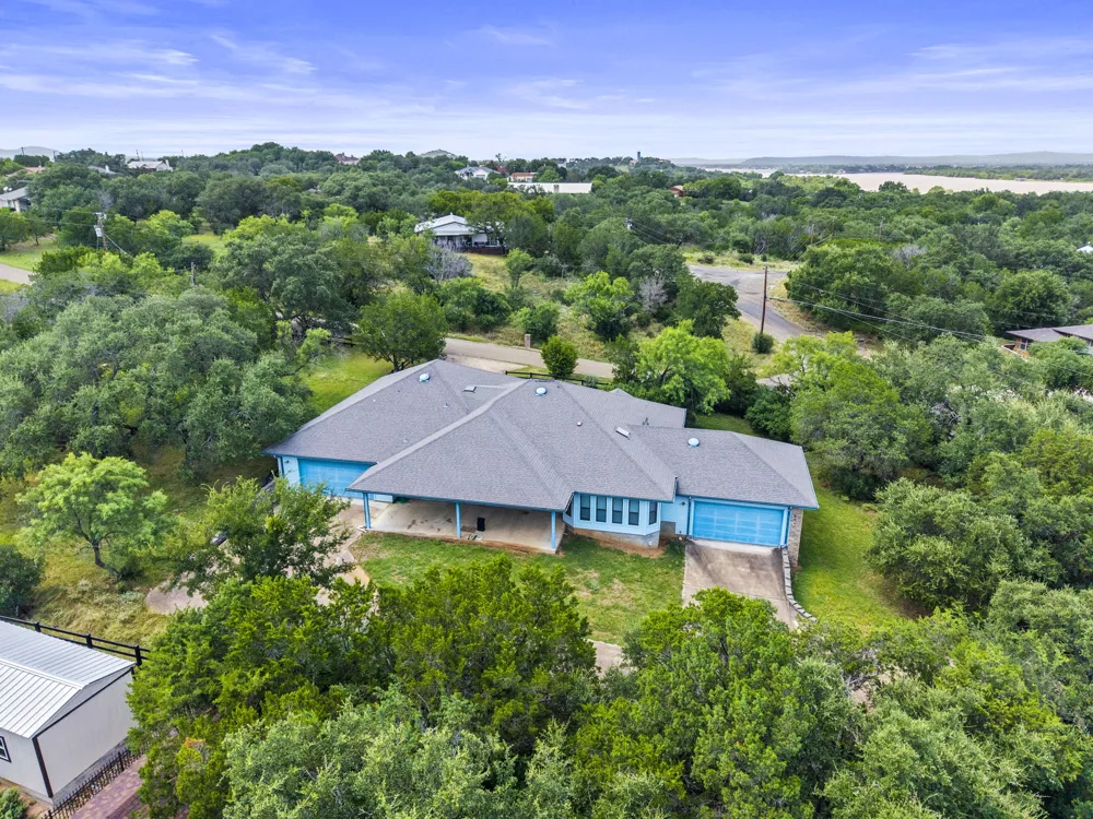 313 Lagoon Loop Horseshoe Bay, TX 78657