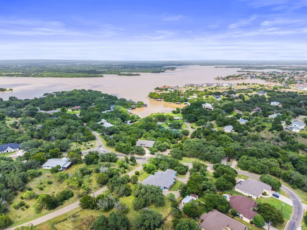 313 Lagoon Loop Horseshoe Bay, TX 78657