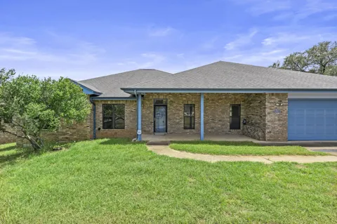 313 Lagoon Loop