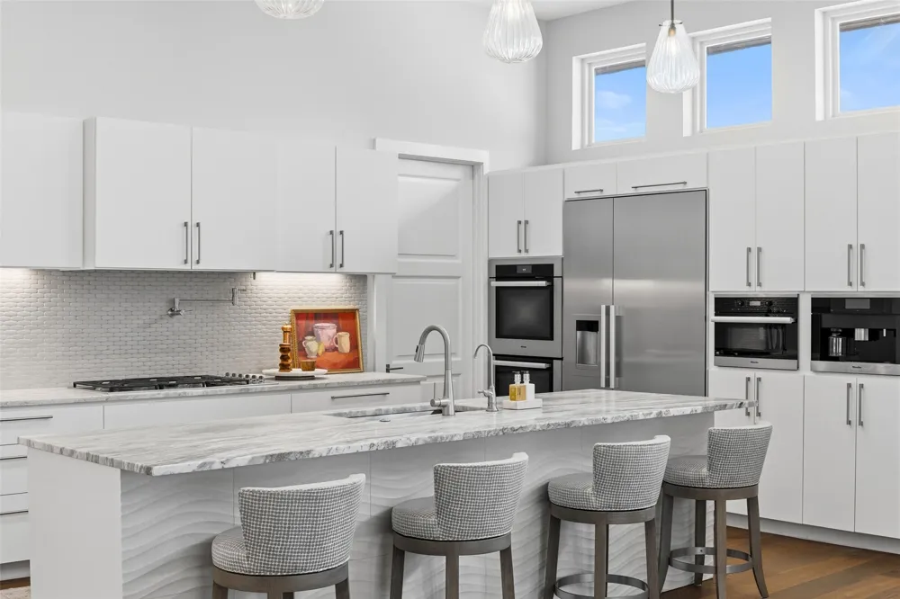 8317 CARRANZO DRIVE Austin, TX 78735
