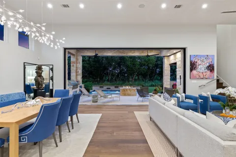 8317 CARRANZO DRIVE