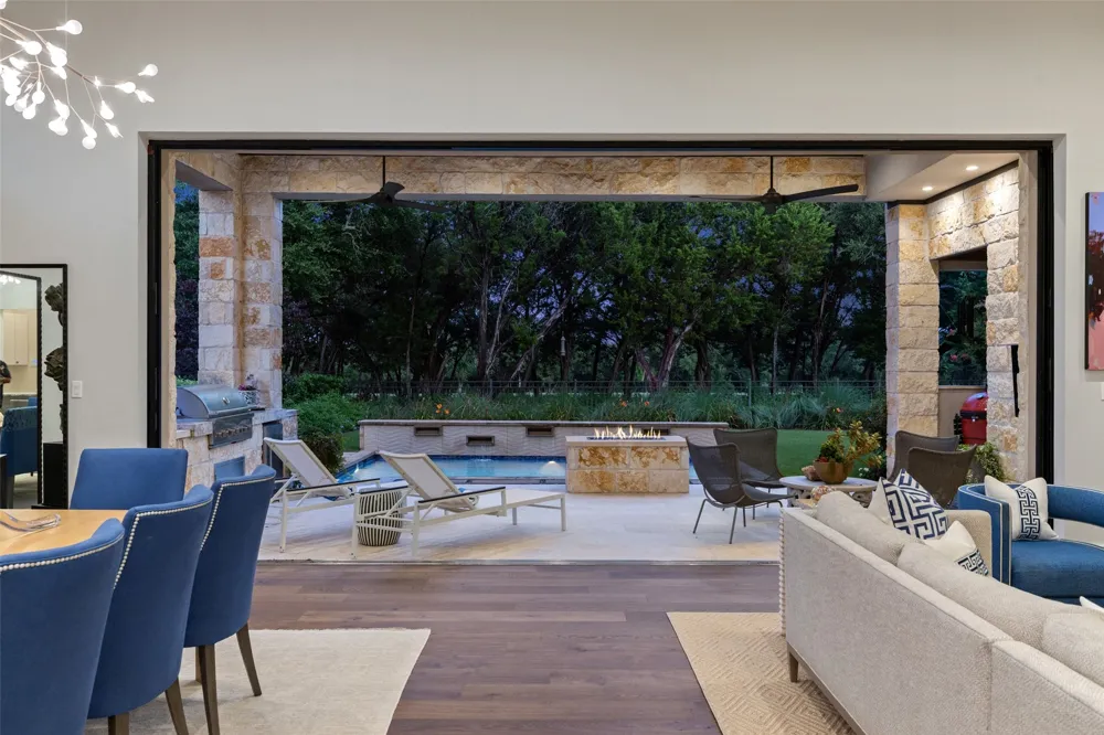8317 CARRANZO DRIVE Austin, TX 78735