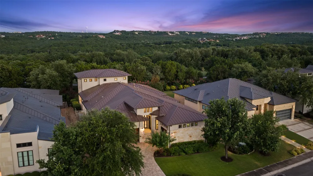 8317 CARRANZO DRIVE Austin, TX 78735