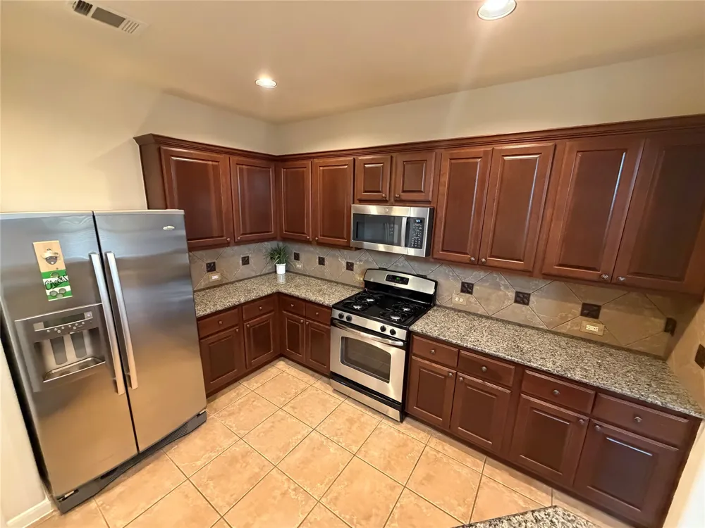 11400 W Parmer Lane #108 Cedar Park, TX 78613