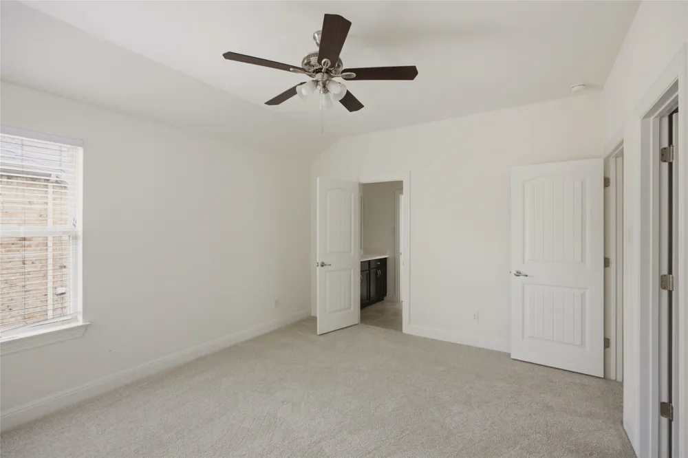 1800 Cotton Farm Trail Leander, TX 78641