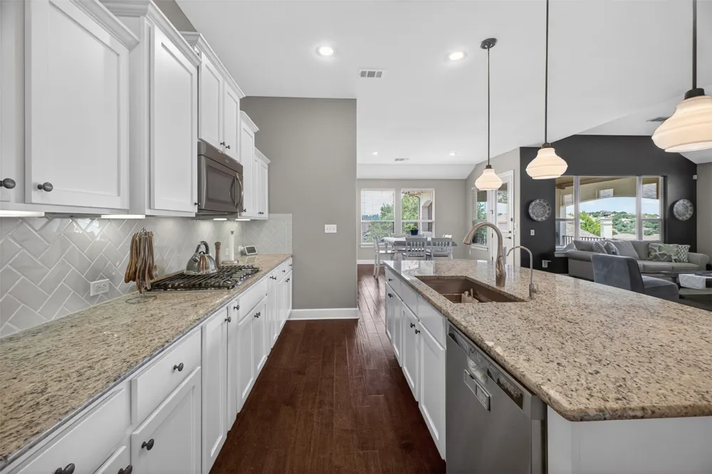 4017 Benetton Way Leander, TX 78641