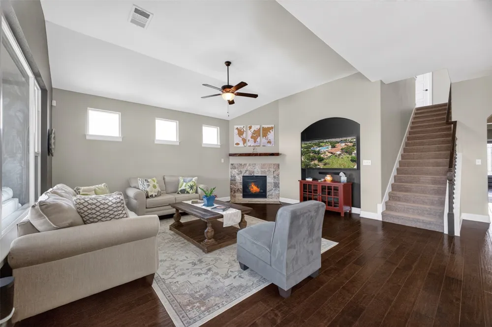 4017 Benetton Way Leander, TX 78641