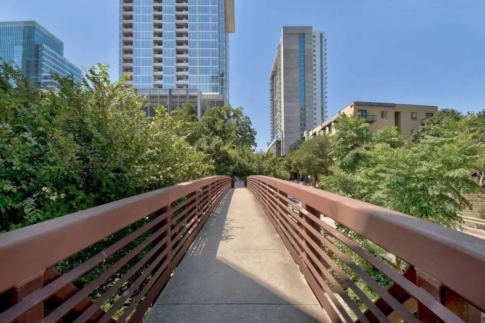 13344 Tamayo Drive Austin, TX 78729