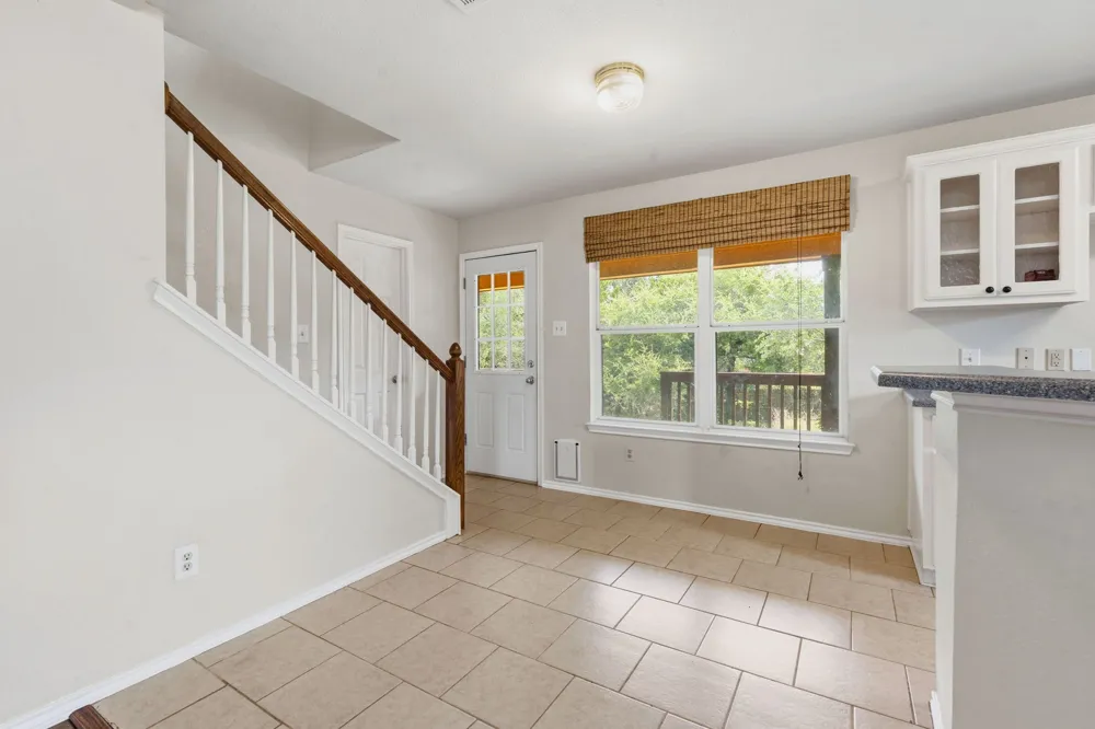 17509 Village Drive Dripping Springs, TX 78620