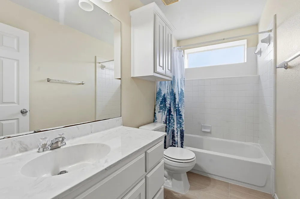 17509 Village Drive Dripping Springs, TX 78620