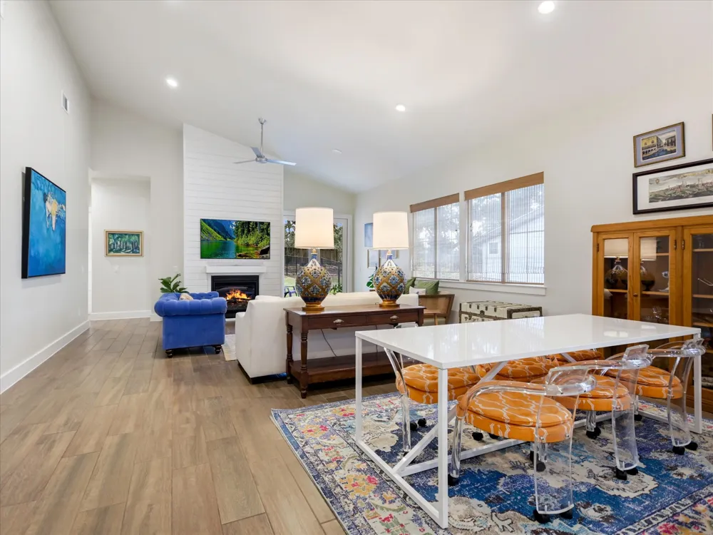 170 Bunker Ranch Boulevard #16 Dripping Springs, TX 78620