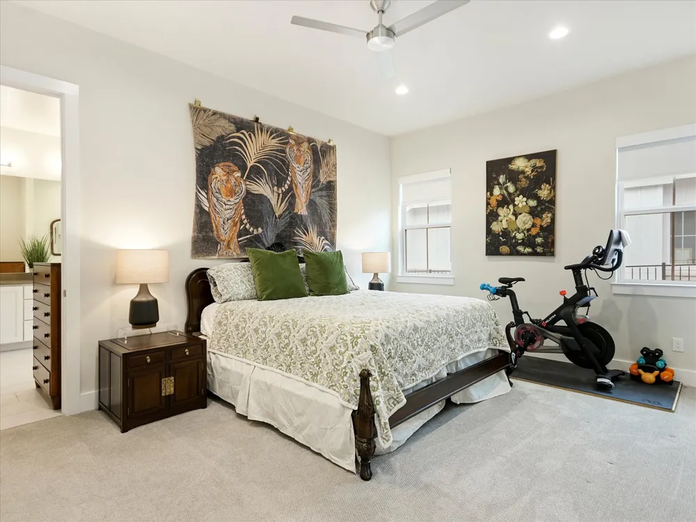 170 Bunker Ranch Boulevard #16 Dripping Springs, TX 78620